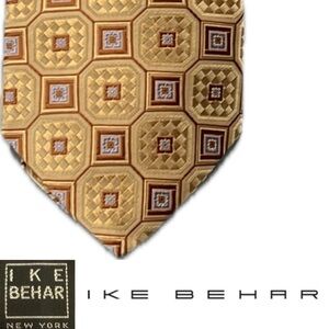 👔Geometric Patterned Golden-Yellow Ike Behar New York Silk Necktie/Tie | Regular